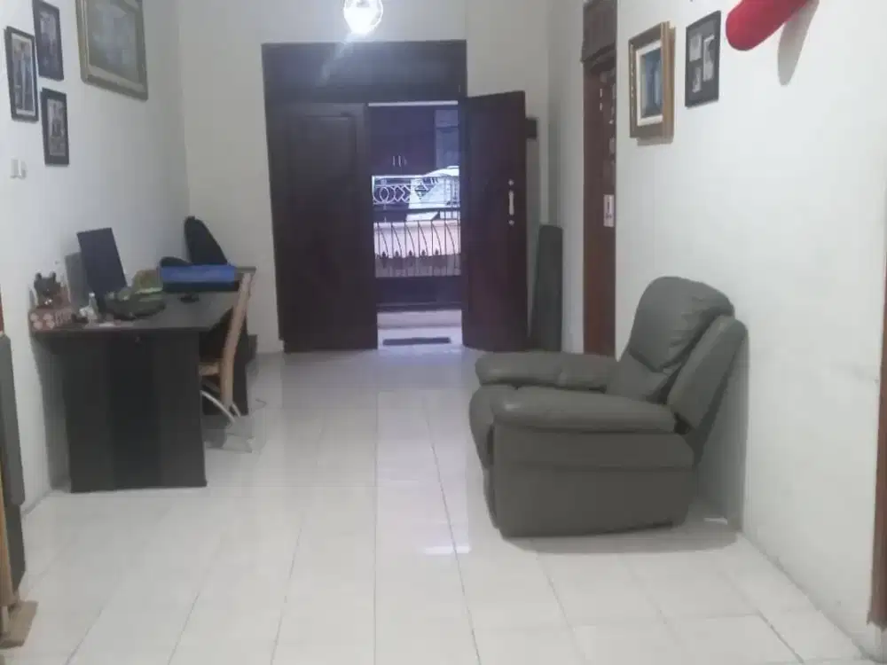 DIJUAL MURAH RUMAH SEMOLOWARU SURABAYA TIMUR DEKAT DHARMAHUSADA ARAYA