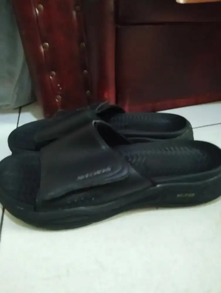 Sendal Skechers original (kondisi kaya baruu ) Depok