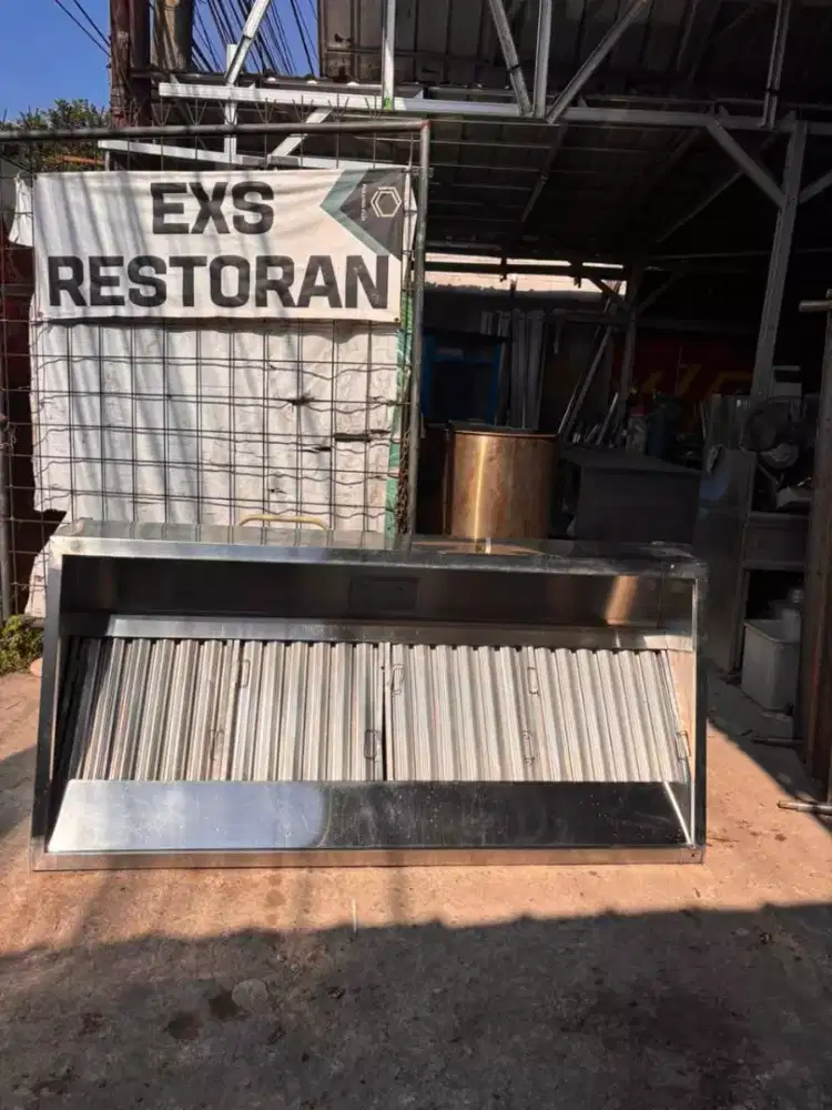 HOOD INCLUDE FILTER
Ukuran 200x90x55