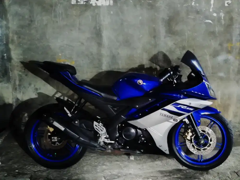 Yamaha R15 v2 2016