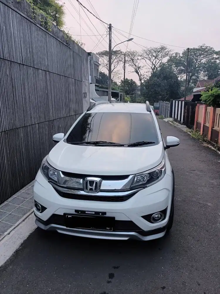 HONDA BRV 2017 Manual type E Putih Muluss