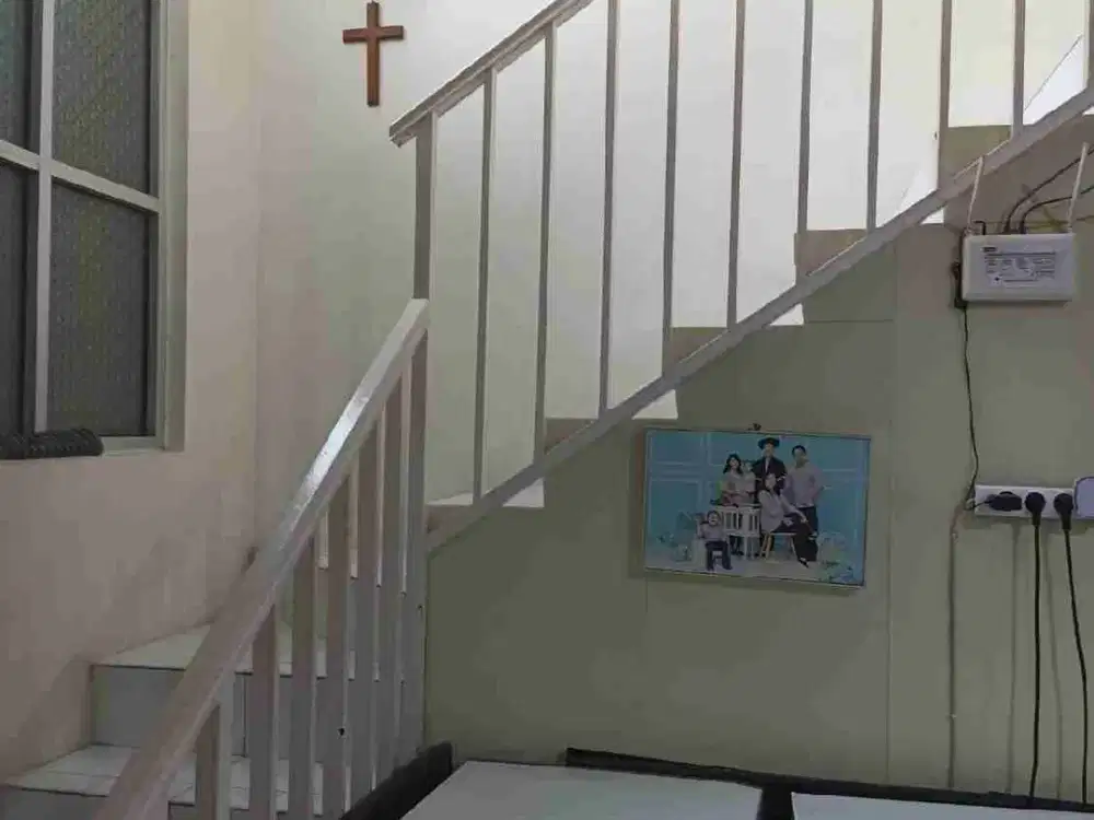 Di jual cepat rmh 2 lantai Poris paradise 2 Cipondoh Tangerang