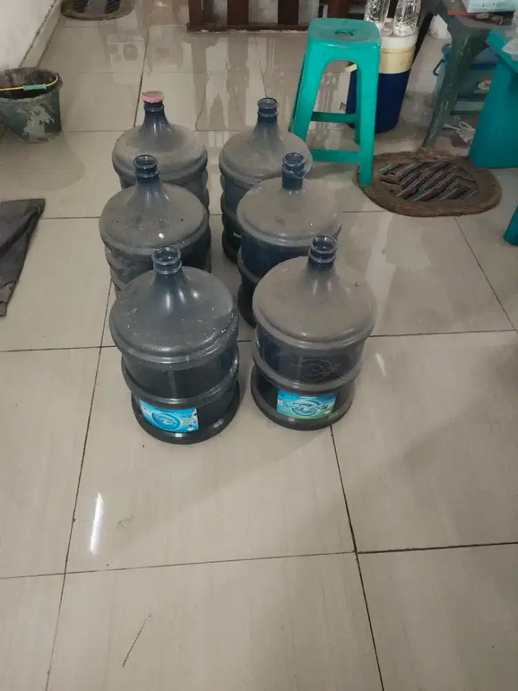 jual galon minuman 20 literan, 6 galon, tangsel