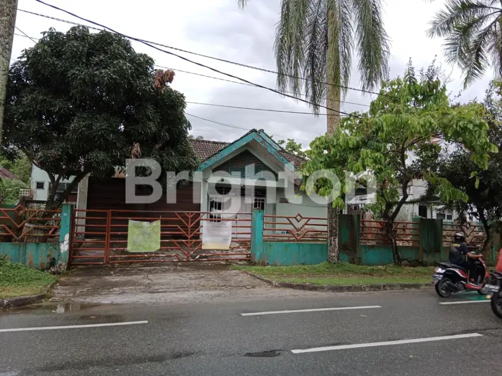 BALIKPAPAN, RUMAH BALIKPAPAN BARU (A011)