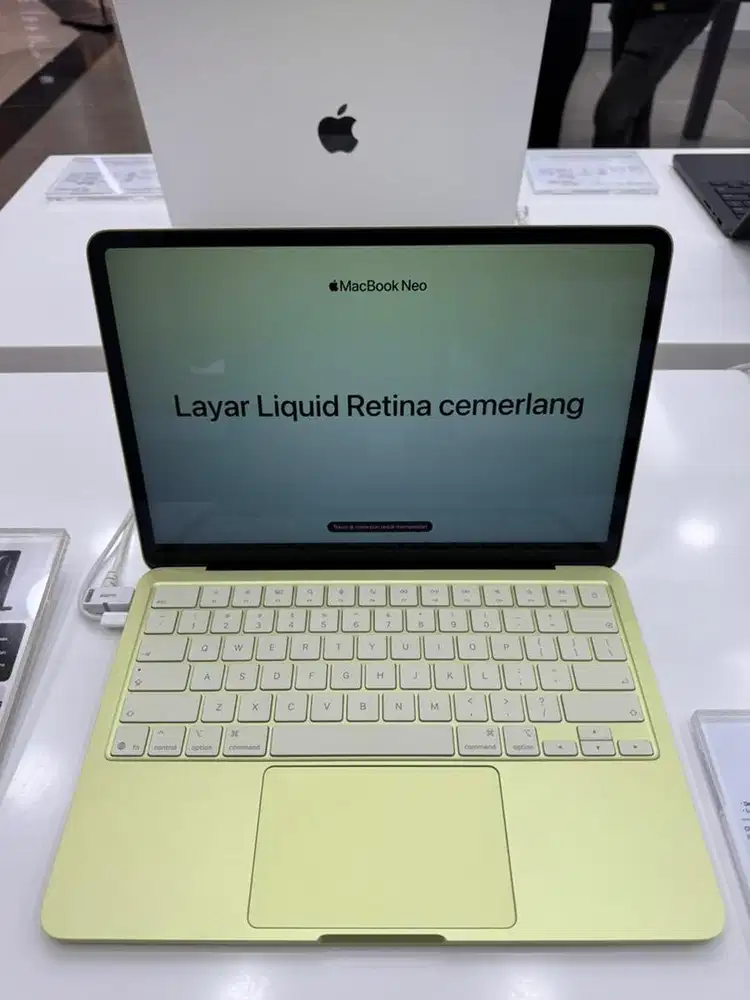 Cicilan Macbook Neo 256GB mulai dari 1jutaan