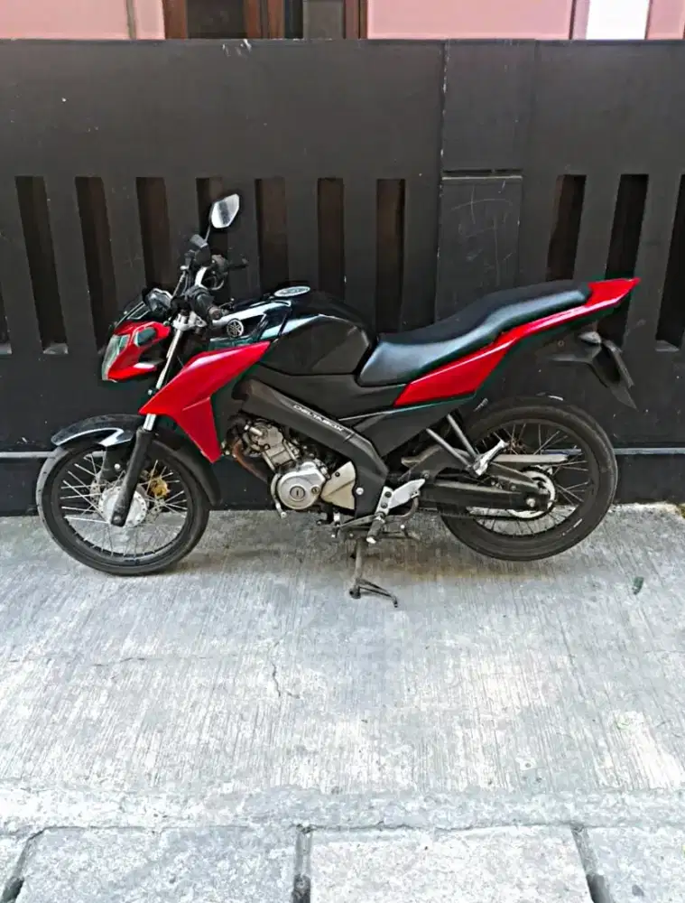 Yamaha Vixion 2016 Advance kesayangan Rawatan Kinclong  tinggal pakai