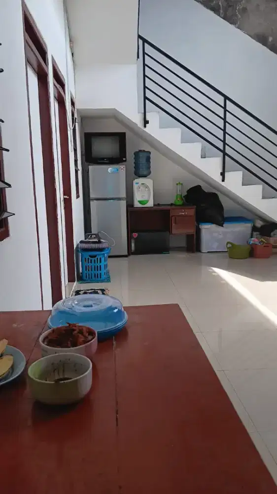 KOS PUTRA MIKAEL CITRA MONTANA