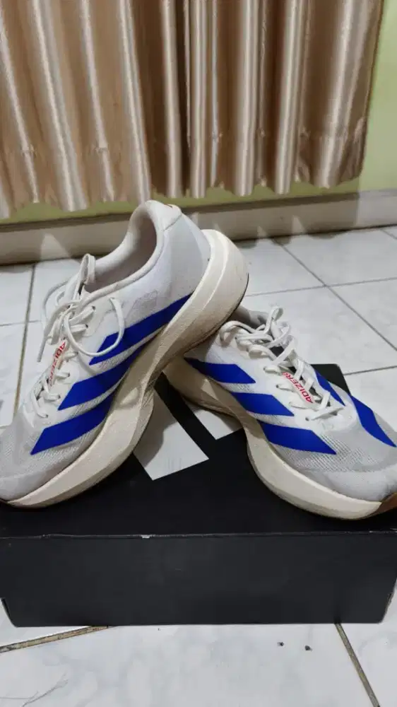 Adizero Evo Sl with box size 42