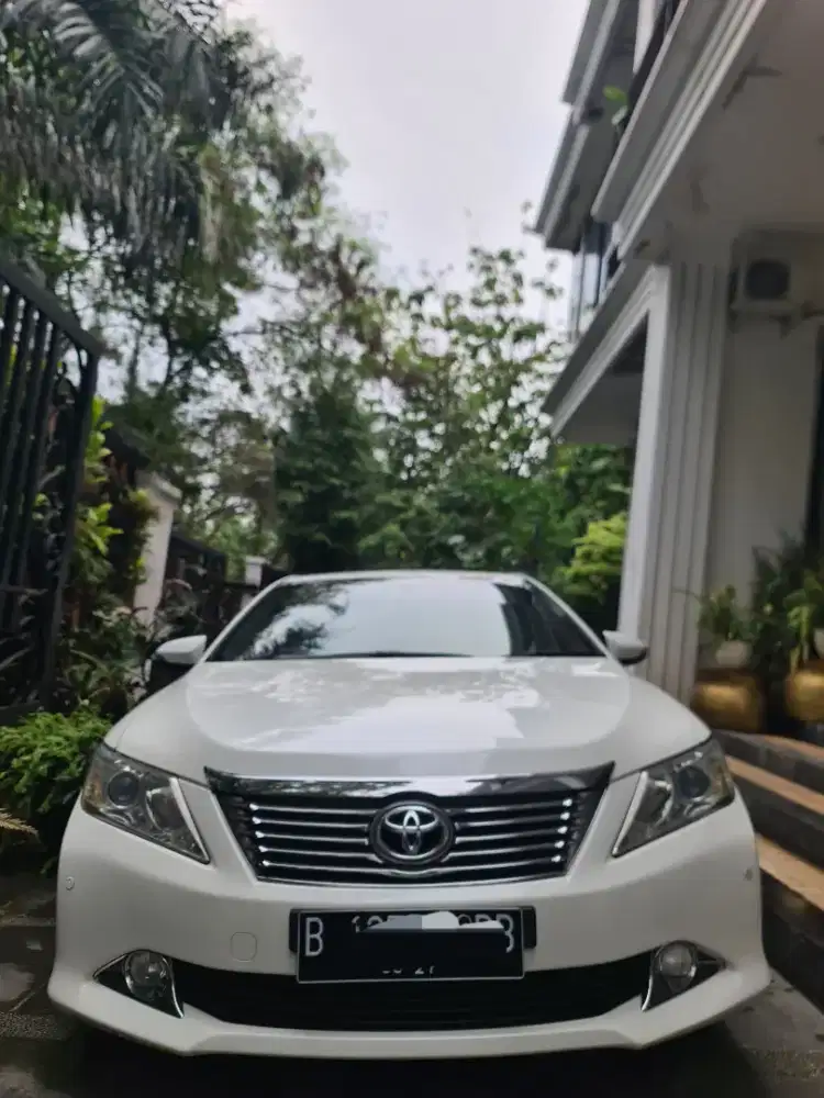 Di jual Camry 2.4G 2013