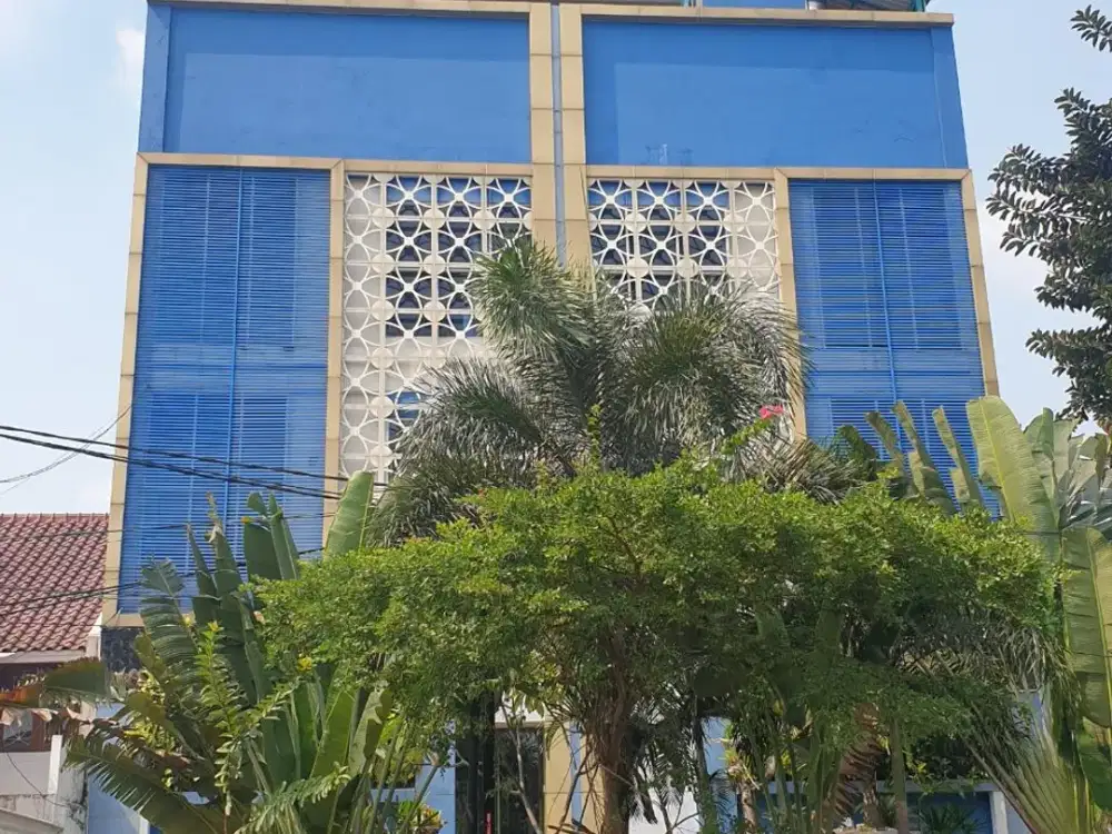Gedung Komersial Siap Pakai di Kawasan Elite Kemang Pratama Bekasi