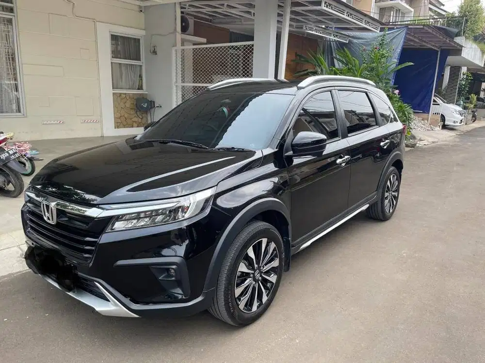 Honda BRV Prestige Sensing HSS CVT AT Full Spec