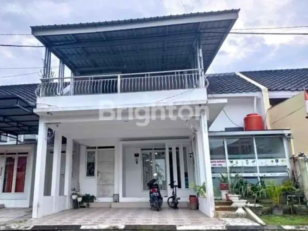 Rumah Canti Dua Lantai Kawasan Elit