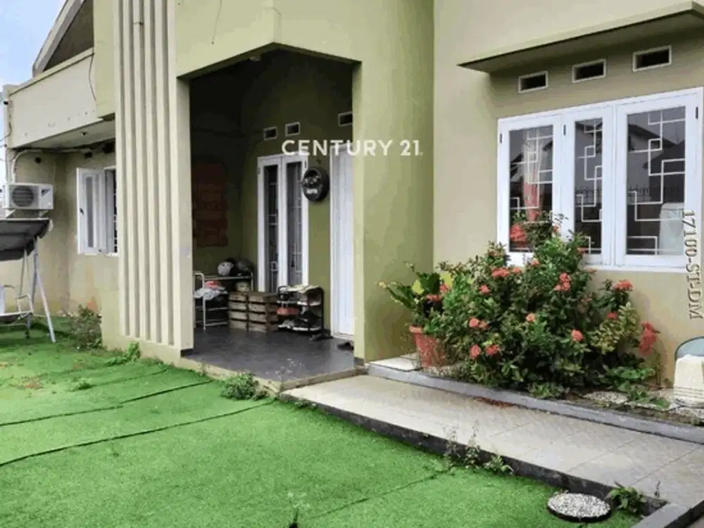 DiJual Rumah Siap Huni Di Komplek  Perumahan Dengan Tanah Luas