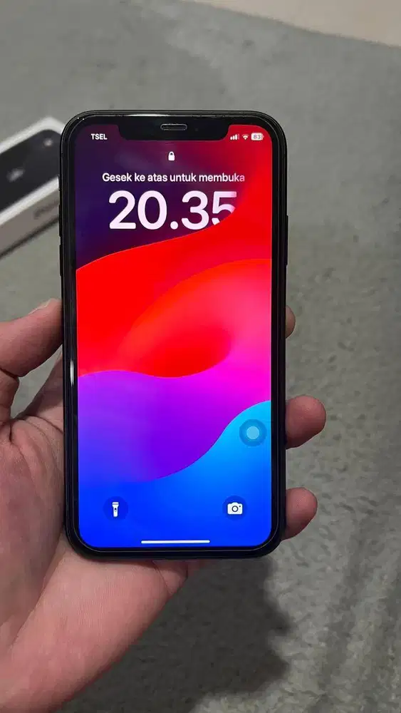 IPHONE 11 EX. IBOX 64GB PEMAKAIAN PEREMPUAN