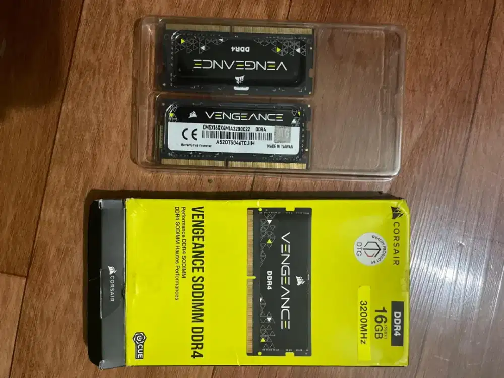 RAM Corsair DDR4 16GB 2 Unit