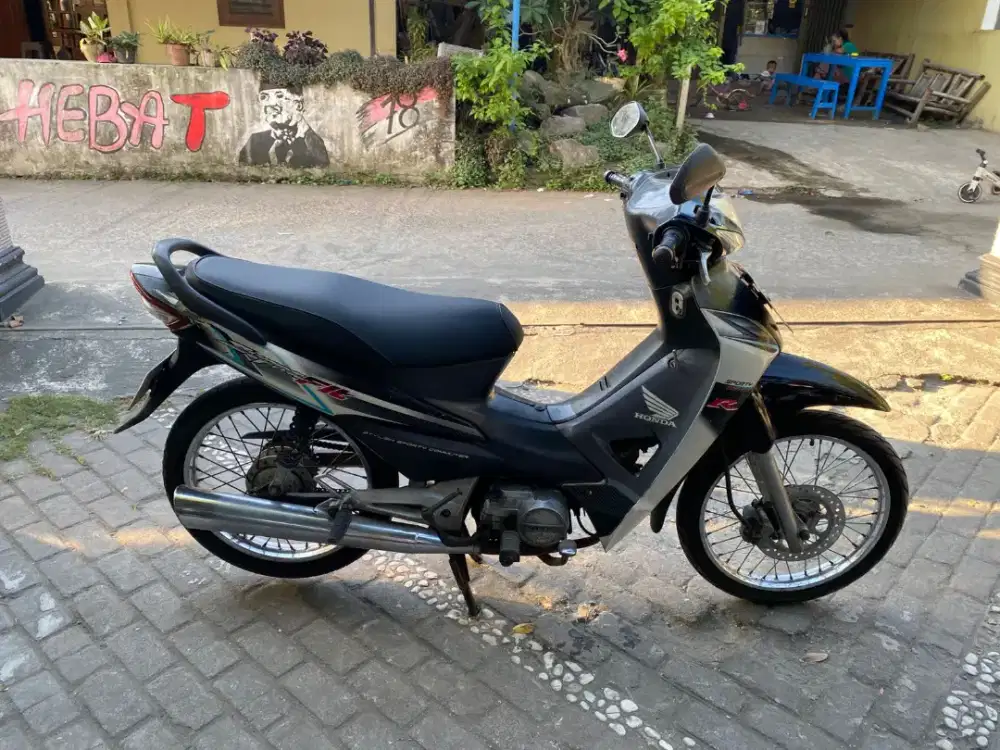 Supra Fit bagasi THN 2008 plat G brebes