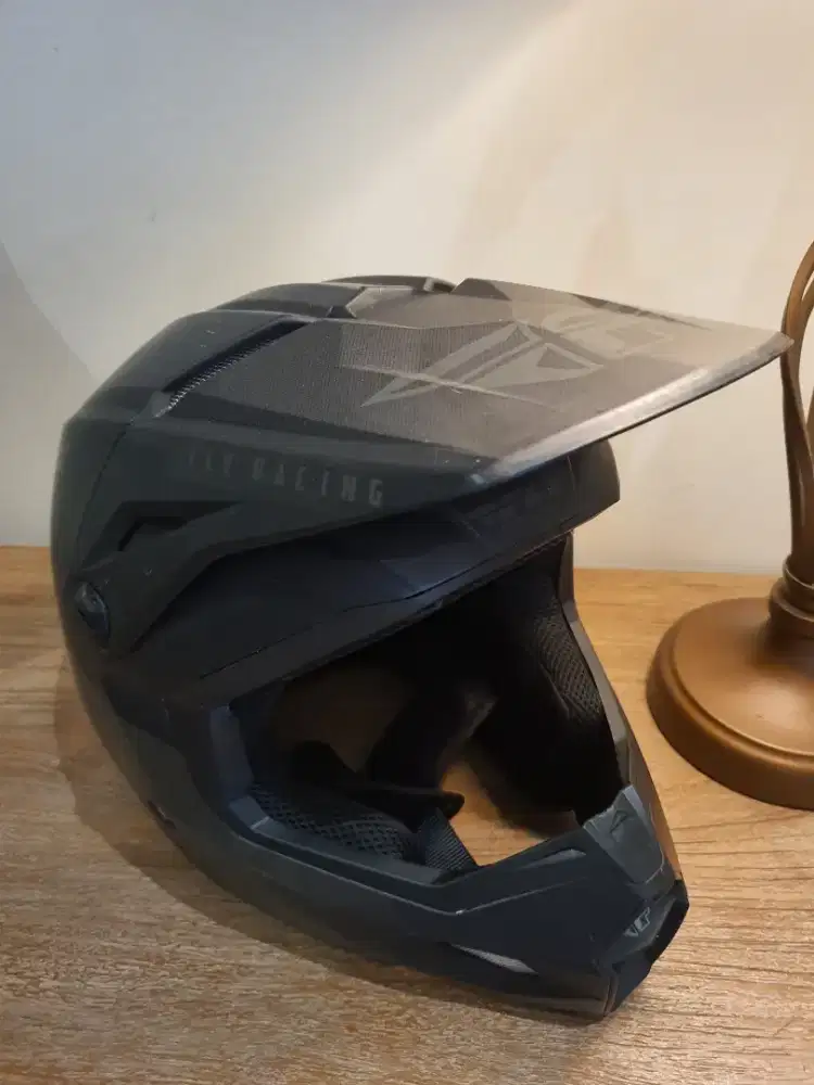 Helm Cross Fly Kinetic