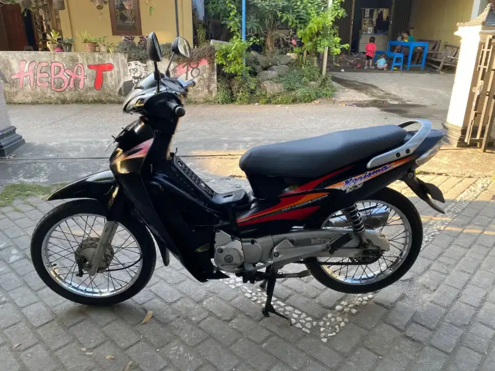 Kharisma Karisma THN 2003 plat AB kota
