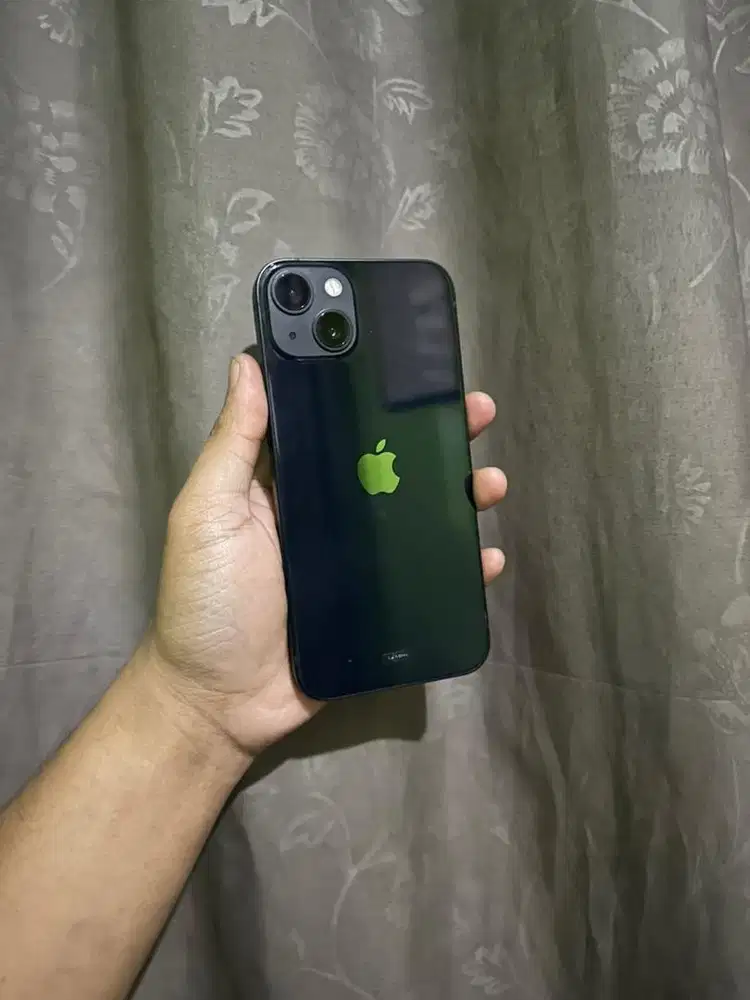 iPhone 13 128 iBox Garansi On Hp Charger