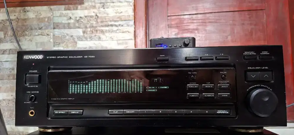 Equalizer digital kenwood ge7030