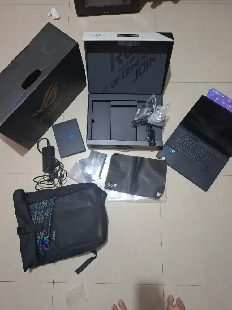 Asus rog zephyrus m16 (gu603h) core i711800h,rtx3050ti
