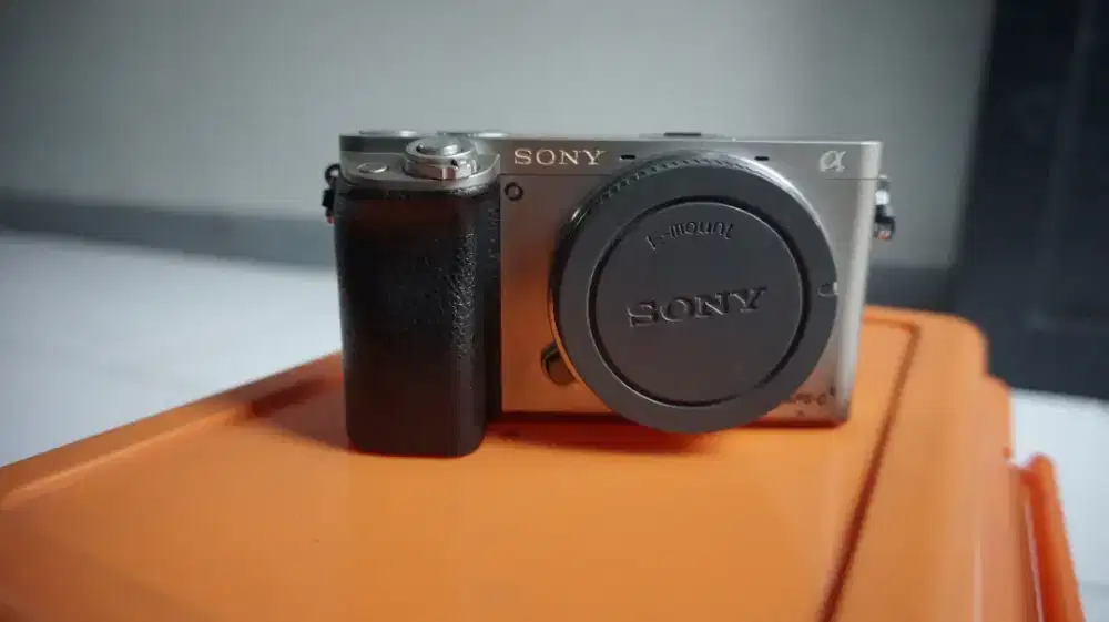 Kamera sony a6000 BO Body Only Net