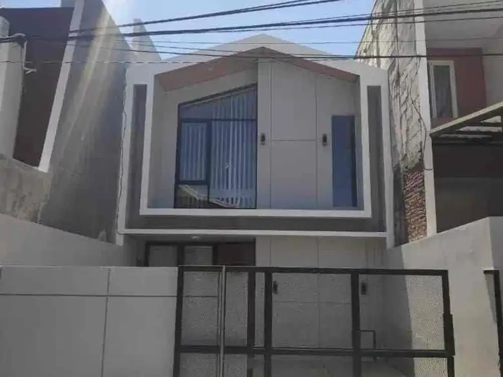 Full Furnish interior‼Baru gress Dijual Rumah Mulyosari Utara