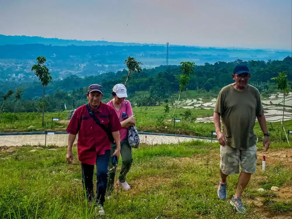 Dijual Tanah murah Kavling untuk kebun atau bangun rumah atau Vila Pribadi dekat Jakarta bekasi depok bogor Citeureup tangerang ada kincir angin
