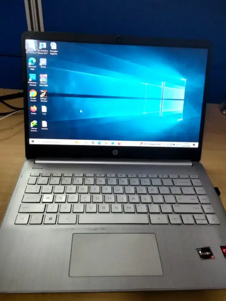 DIJUAL LEPTOP SLIM HP