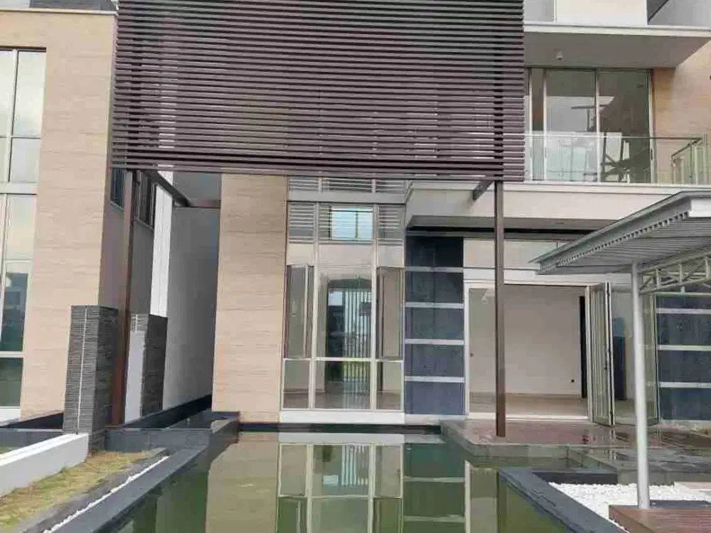 Di Sewa Rumah Golf Island Pik with PooL and prived Lift