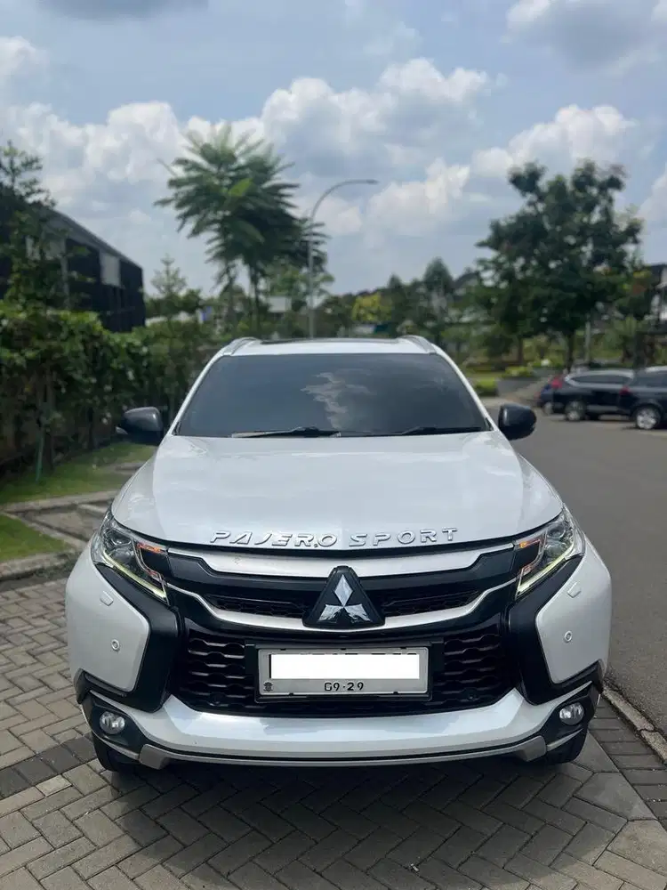 Mitsubishi Pajero Sport Dakar 2019 Istimewa Km Low