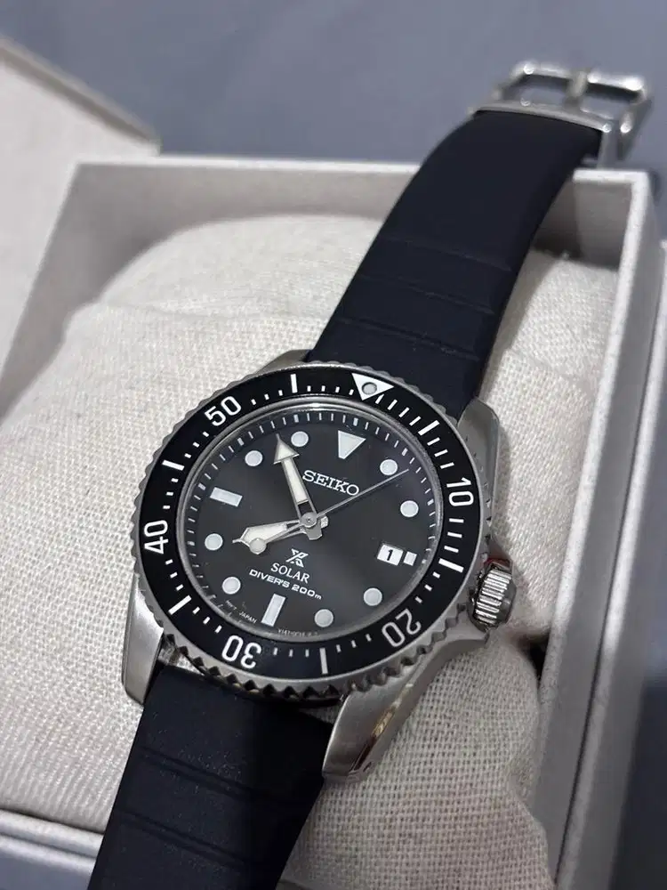Jam seiko prospex sea divers SNE573P1