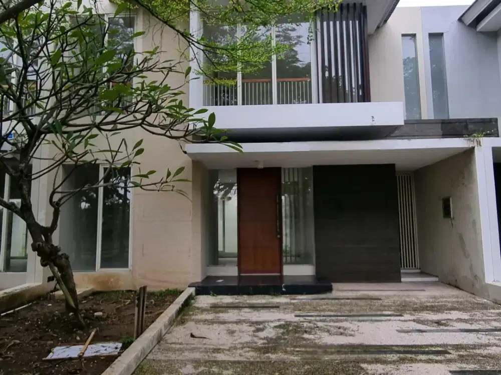 Dijual Murah Rumah Northwest Park Lake View 2LT Luas 135m 4KT Surabaya Barat Citraland Utara