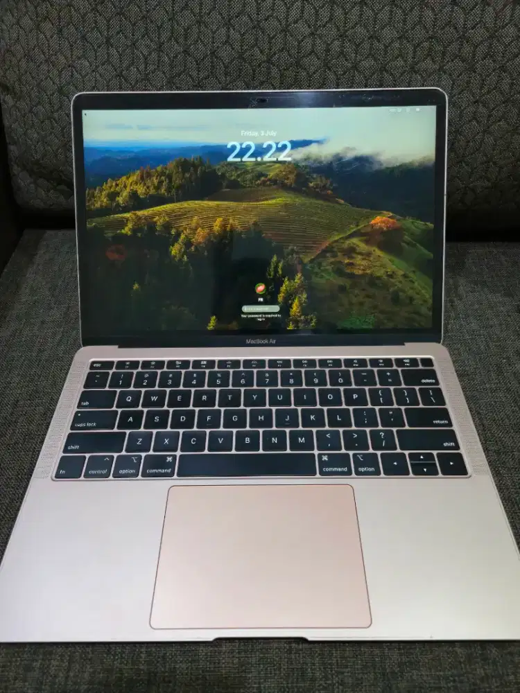 Macbook Air 2018 I5 8/256GB