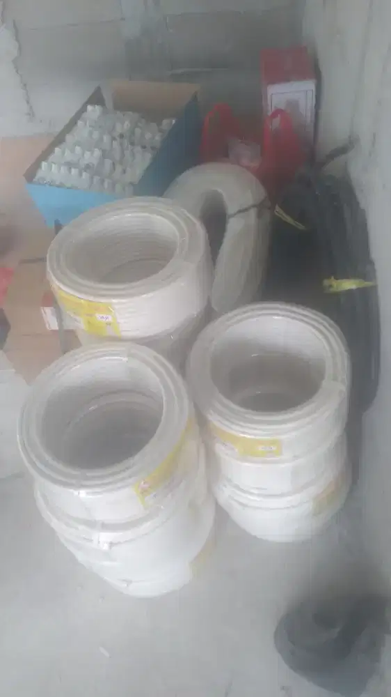 Tukang listrik 24 jam
