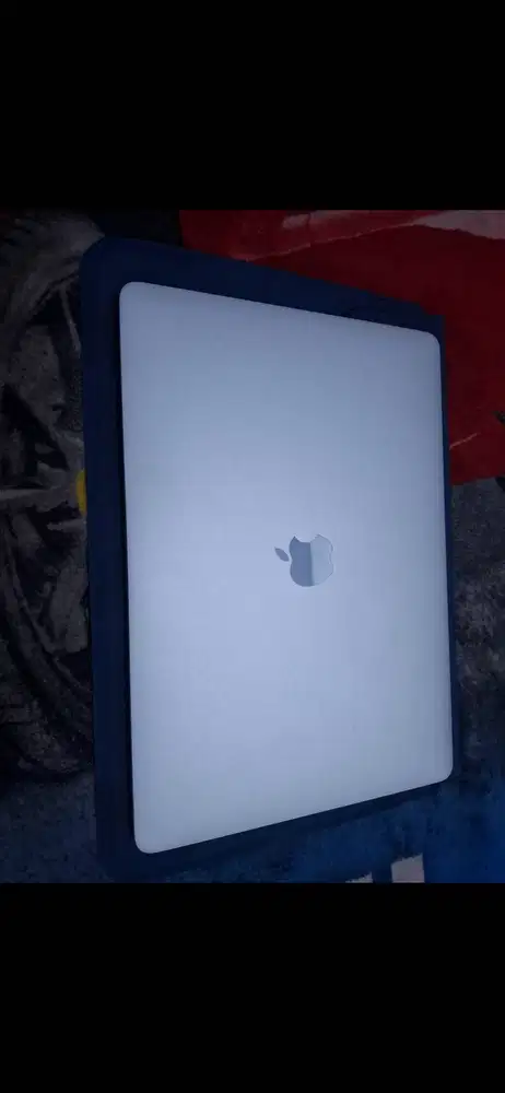 MacBook Pro 13 2019 i5 RAM 8GB SSD 256GB Touchbar