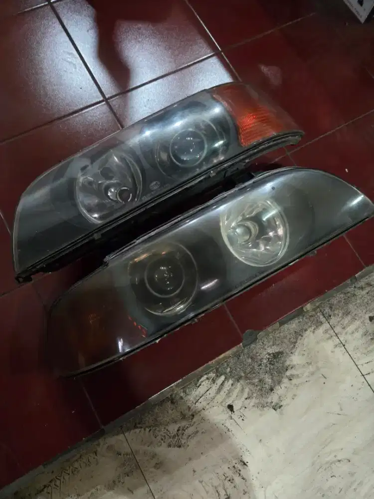 Headlamp BMW E39 Pre LCI 520i 523i 525i 528i 530i Original Hella 100%