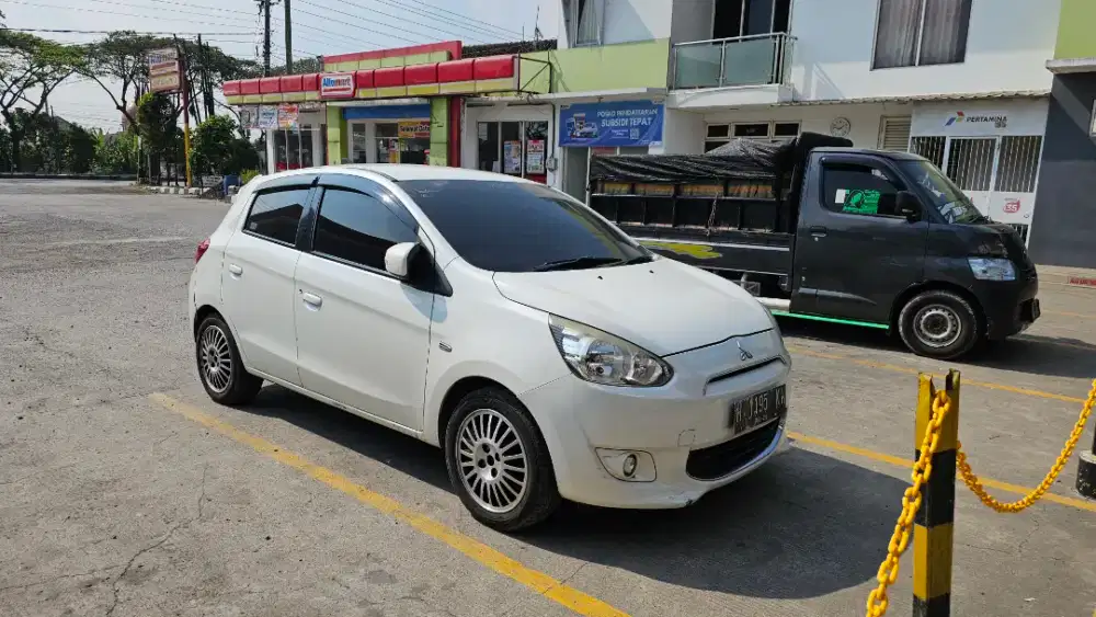 Mitsubishi Mirage Exceed 2016
