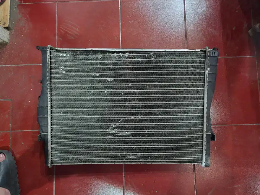 Radiator BMW E90 N46 320i LCI & pre LCI Original MAHLE 100%
