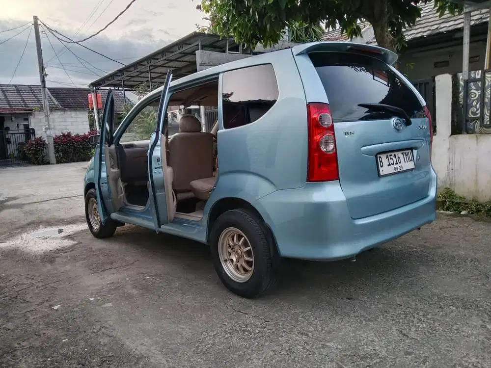 Daihatsu Xenia 2006 Bensin