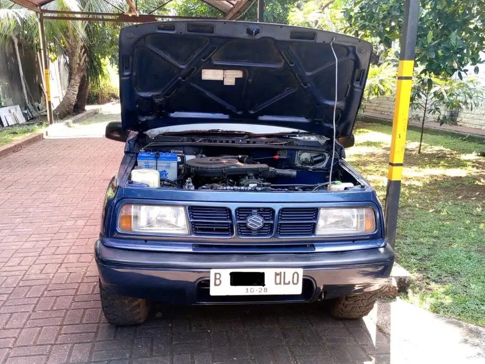 Suzuki Sidekick MT 2001
