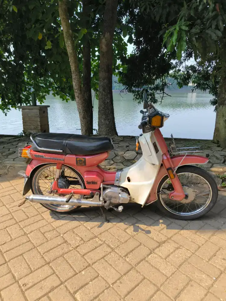 Yamaha V80 Super Deluxe