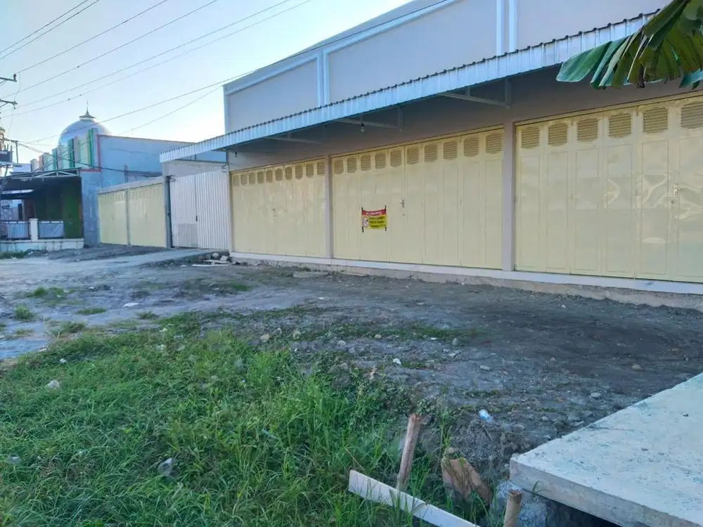 Disewakan ruko strategis di sebelah pondok pesantren