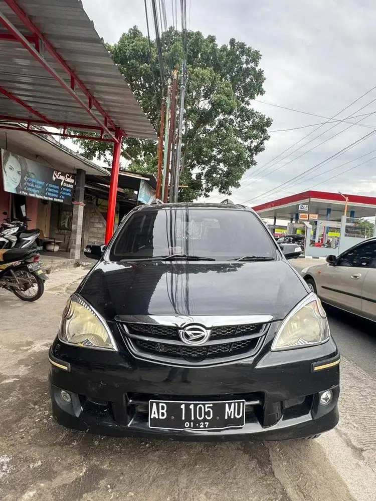 DAIHATSU XENIA 2006