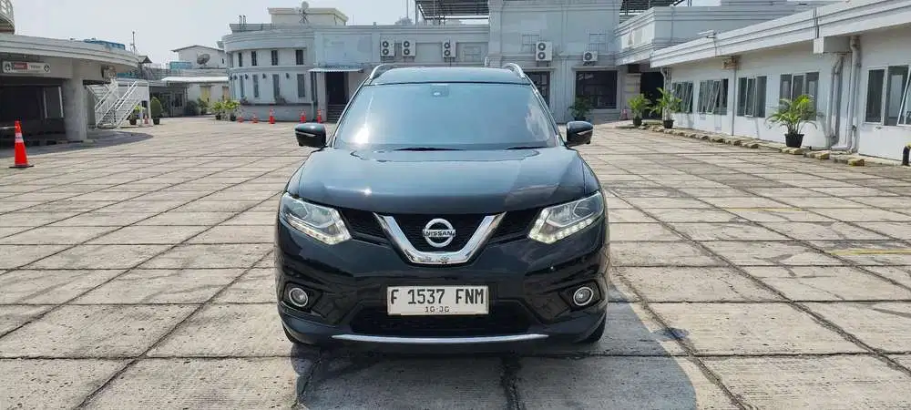 Nissan X-Trail 2.5 xt matic promo menarik tdp 10% 2016