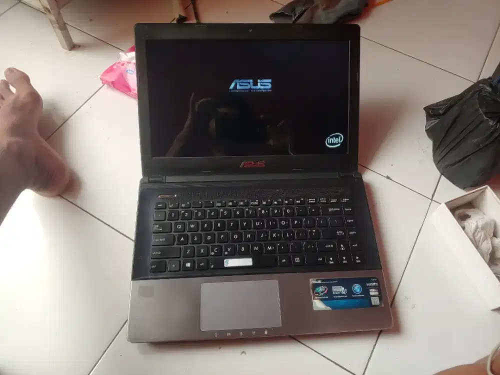 Laptop Asus core i3