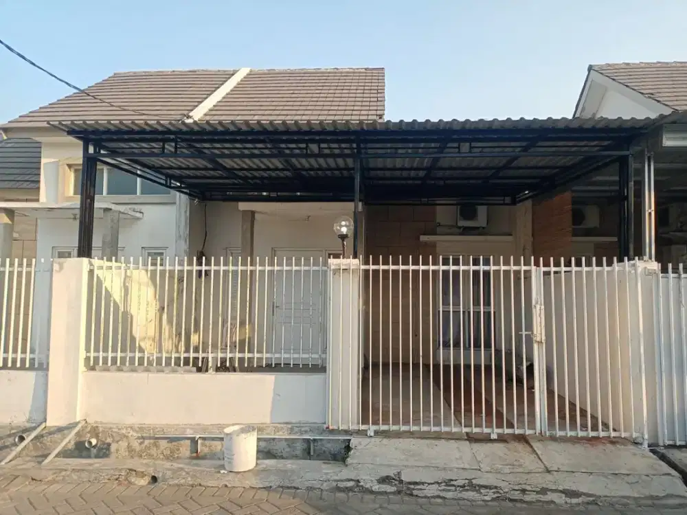 RUMAH SIAP HUNI SUDAH RENOVASI FASILITAS PERUMAHAN LENGKAP DI ALANA CEMANDI