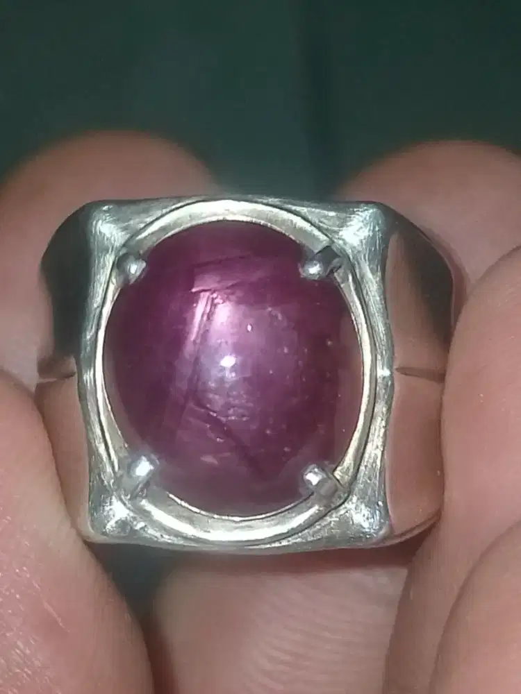 Di jual big sizes star ruby