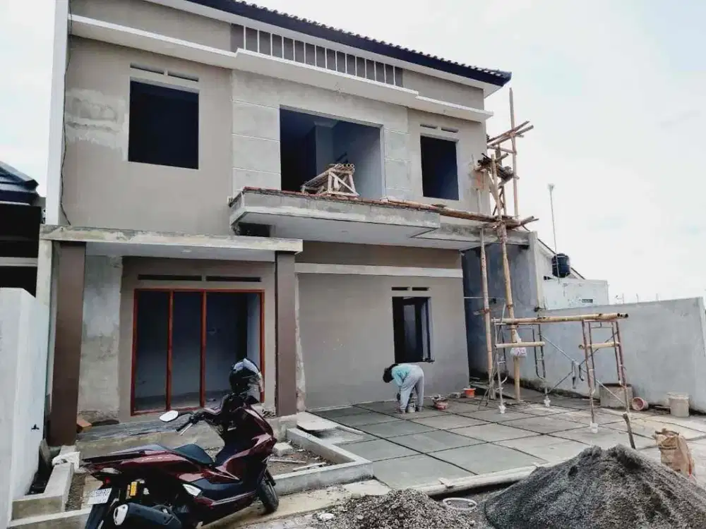 Rumah Cantik 2 Lt Modern Finishing Hanya 5 sd 7 Menit ke RS Oen Solo Baru