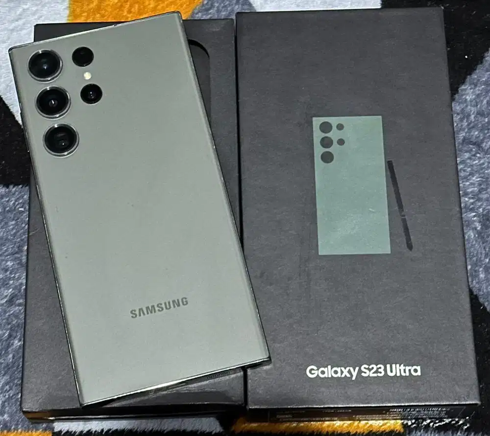 Samsung S23 Ultra 5G 12/256 Sein